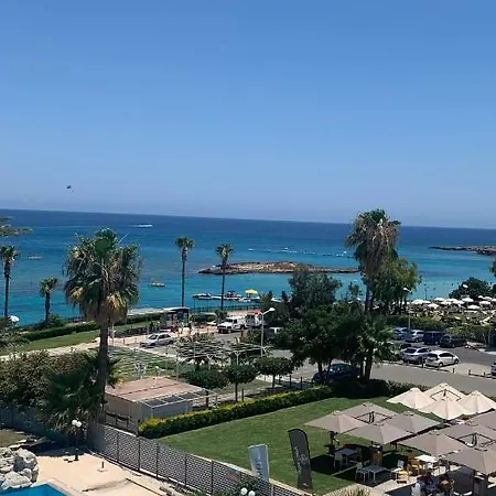 Pallinio Court 402 Fig Tree Bay- Beach, Iasonos Str 7a プロタラス