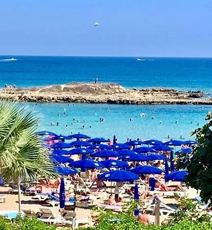 アパート Pallinio Court 402 Fig Tree Bay- Beach, Iasonos Str 7a プロタラス