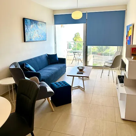 Apartment Pallinio Court 402 Fig Tree Bay- Beach, Iasonos Str 7a *