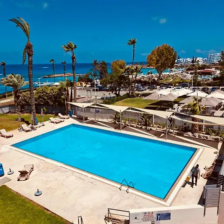 Pallinio Court 402 Fig Tree Bay- Beach, Iasonos Str 7a *